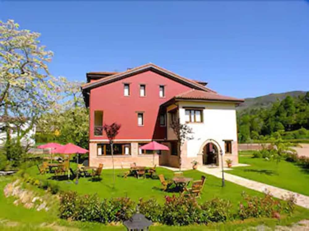 Hotel Rural Casa De Campo Soto De Cangas Exterior photo